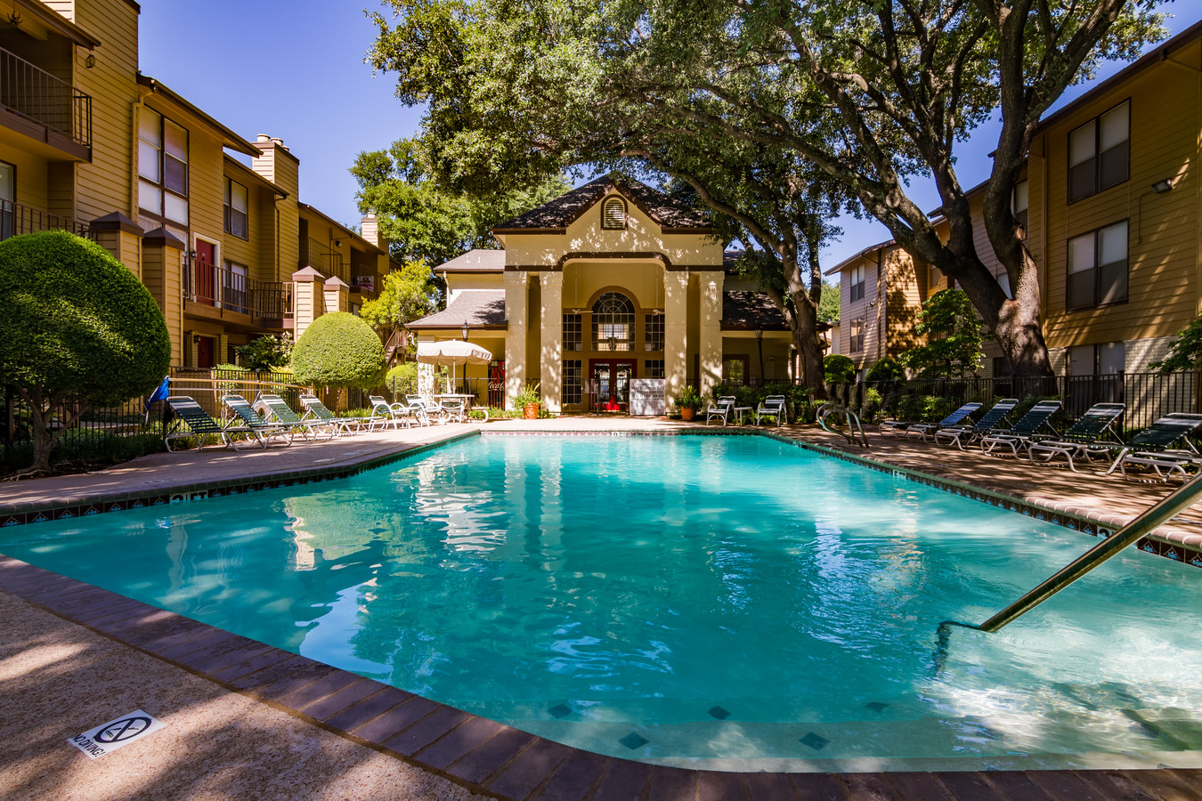 Regal%20Court%20Apartments%20